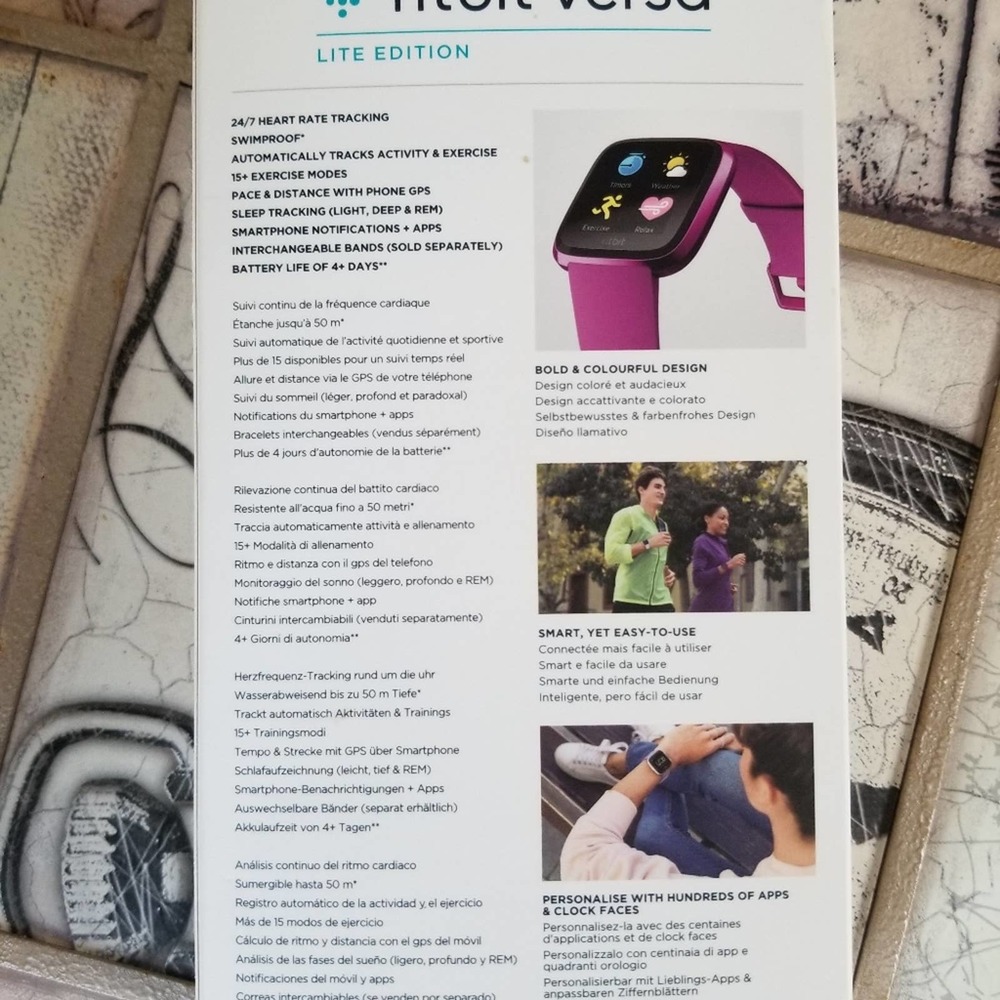 Fitbit Versa Lite Edition Purple Leafs - Picture 9 of 9